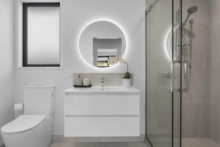 Photo of property in 3 Livingstone Place, Rangiora, 7400