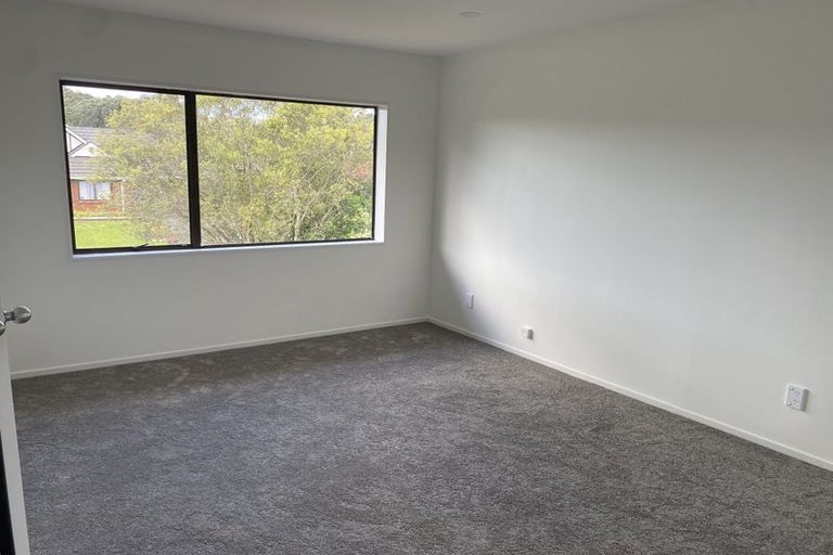 Photo of property in 33a Sunderlands Road, Half Moon Bay, Auckland, 2012