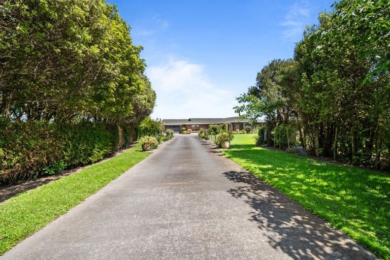 Photo of property in 2923 State Highway 1, Sanson, Palmerston North, 4479