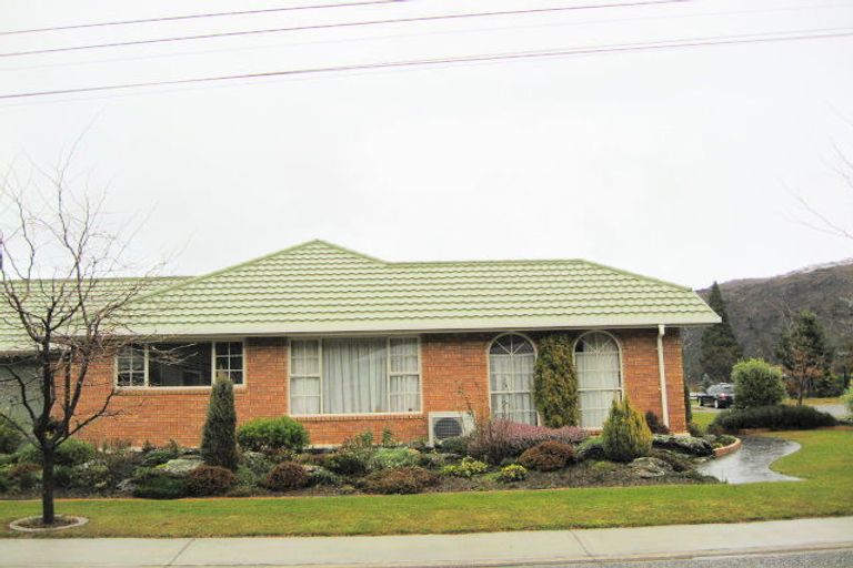 Photo of property in 39 Hazlett Street, Clyde, 9330