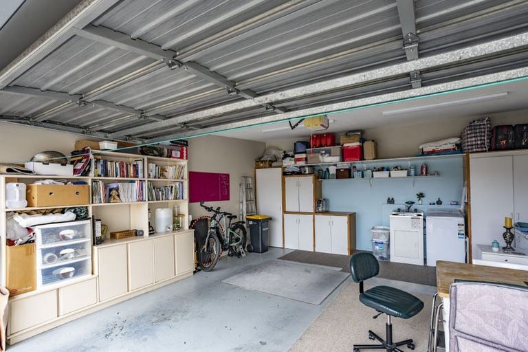 Photo of property in 10 Waterford Avenue, Northwood, Christchurch, 8051