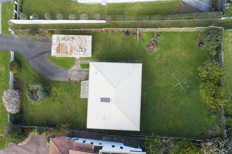 Photo of property in 56 Omokoroa Road, Omokoroa, 3114