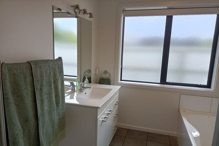 Photo of property in 16 Johnstone Street, Tinwald, Ashburton, 7700