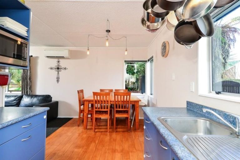 Photo of property in 15a Sewell Place, Leamington, Cambridge, 3432