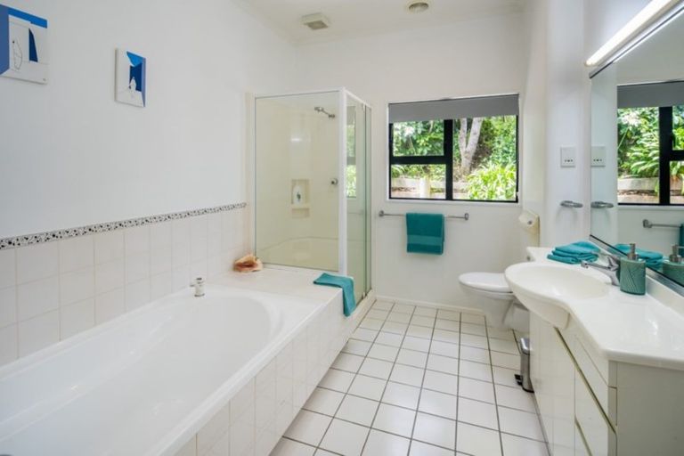 Photo of property in 90 Volga Street, Island Bay, Wellington, 6023