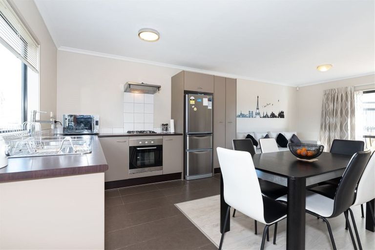 Photo of property in St Claire Village, 234/172 Mcleod Road, Te Atatu South, Auckland, 0610
