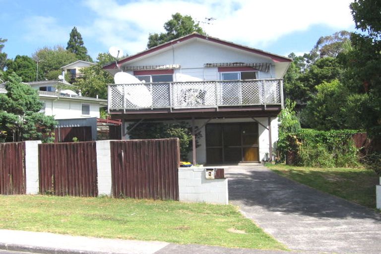 Photo of property in 3 Bonito Place, Bayview, Auckland, 0629