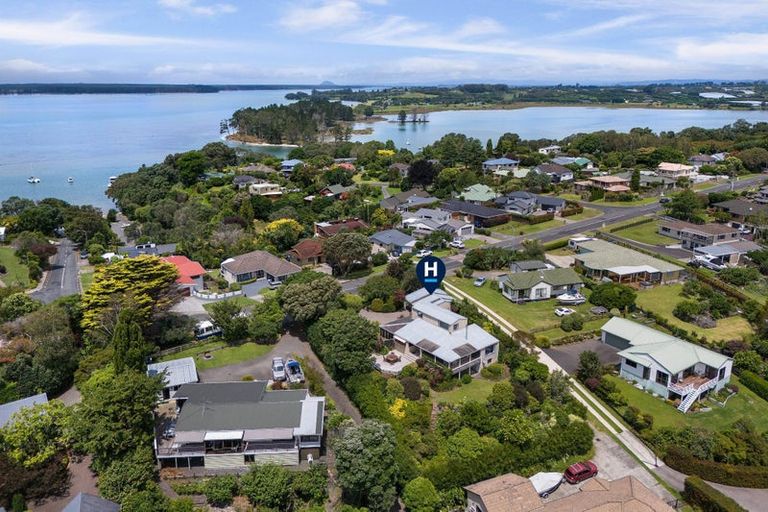 Photo of property in 261 Tanners Point Road, Tanners Point, Katikati, 3177