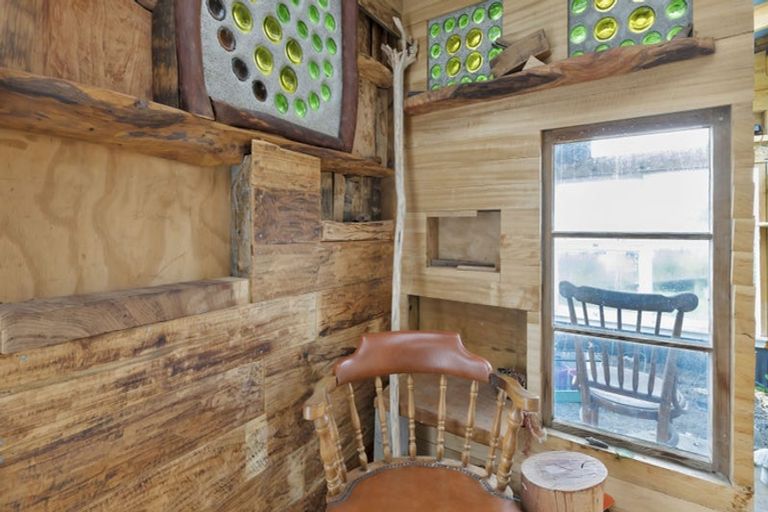 Photo of property in 69 Princes Street, Waikari, 7420