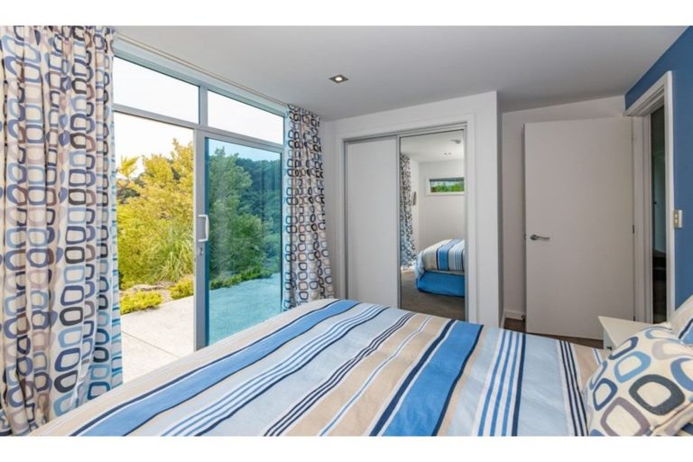 Photo of property in 6 Langlois Lane, Akaroa, 7520