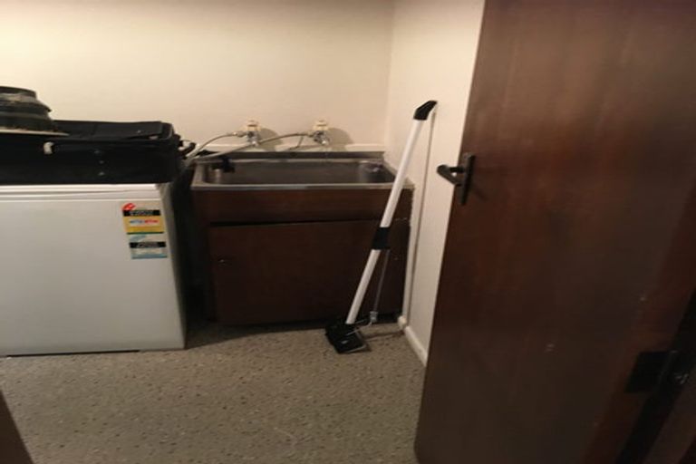 Photo of property in 20j Oxford Street, South Dunedin, Dunedin, 9012