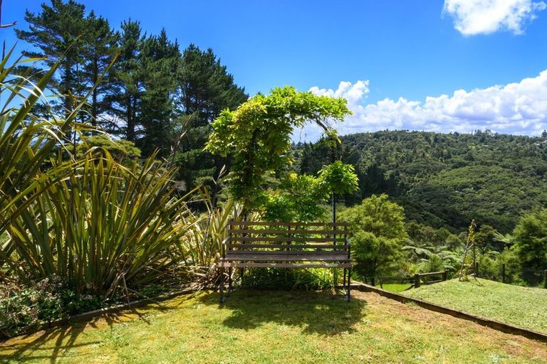 Photo of property in 394a Wairere Road, Waitakere, Auckland, 0782