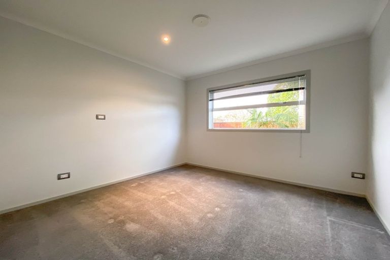 Photo of property in 8a Marlin Terrace, Bell Block, New Plymouth, 4312