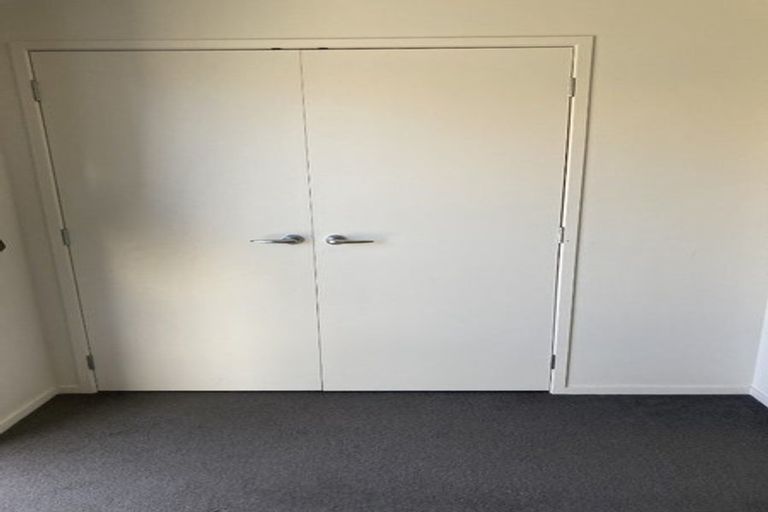 Photo of property in 3c Scotland Place, Hillcrest, Hamilton, 3216