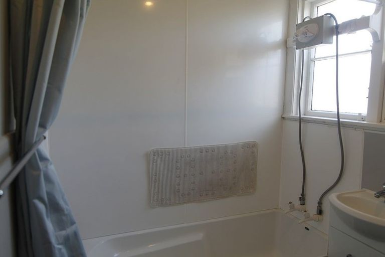 Photo of property in 45 Pitcairn Crescent, Bryndwr, Christchurch, 8053