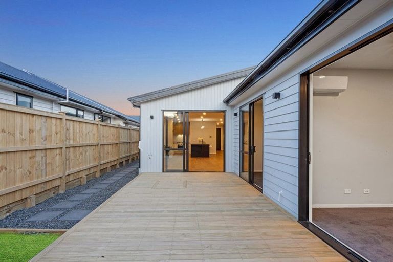 Photo of property in 69 Podgora Avenue, Huapai, Kumeu, 0810