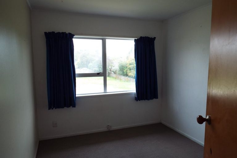 Photo of property in 20 Palm Court Drive, Glen Eden, Auckland, 0602