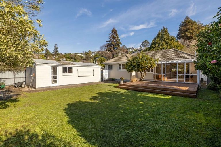 Photo of property in 9 Centaurus Road, Cashmere, Christchurch, 8022