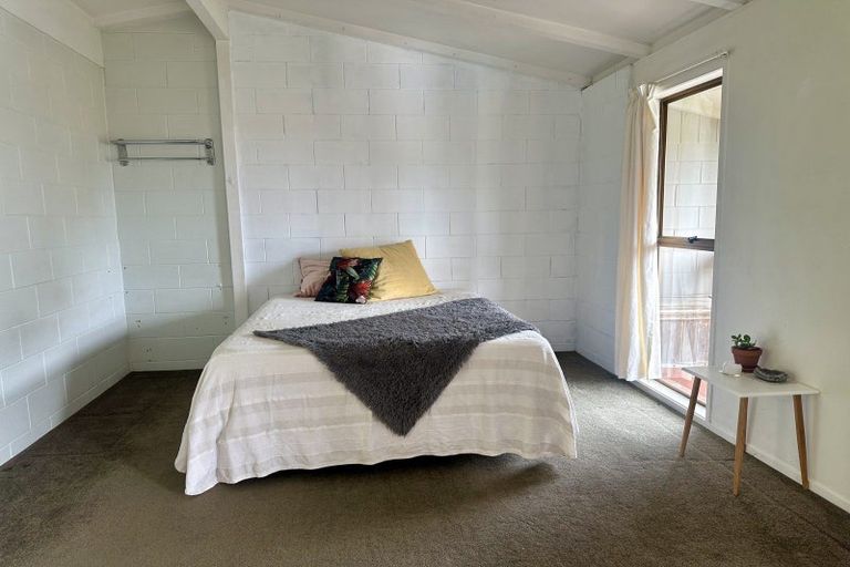 Photo of property in 280f Motutara Road, Muriwai, Waimauku, 0881