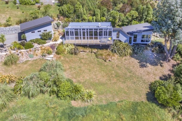 Photo of property in 32 The Terrace, Governors Bay, Lyttelton, 8971