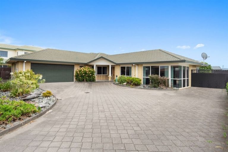 Photo of property in 38 Haven Grove, Papamoa Beach, Papamoa, 3118