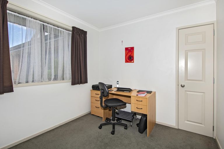 Photo of property in 6 Mcainch Place, Te Kamo, Whangarei, 0112