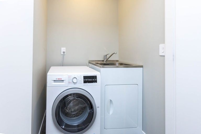 Photo of property in 31 Ron Deal Way, Epuni, Lower Hutt, 5011