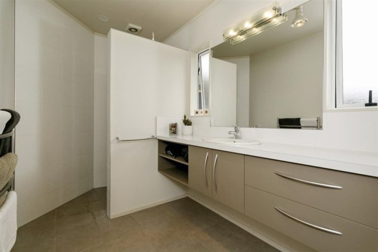 Photo of property in 1083 Poihipi Road, Oruanui, Taupo, 3377