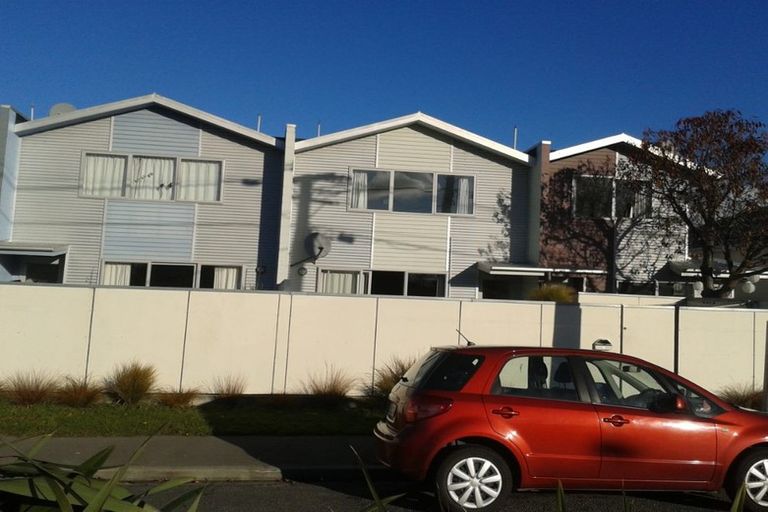 Photo of property in 23 Burlington Street, Sydenham, Christchurch, 8023