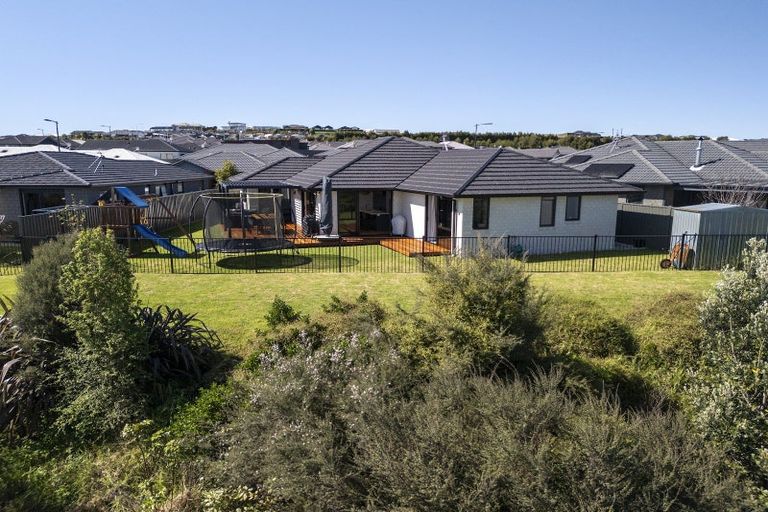 Photo of property in 18 Traverse Lane, Omokoroa, 3114