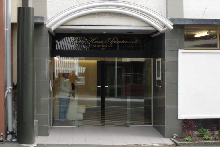 Photo of property in Hume House, 18/152 The Terrace, Wellington Central, Wellington, 6011