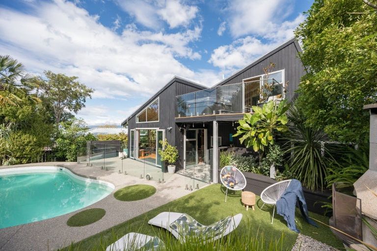 Photo of property in 10 Higgs Road, Mapua, 7005