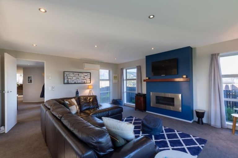 Photo of property in 16 Istana Place, Britannia Heights, Nelson, 7010