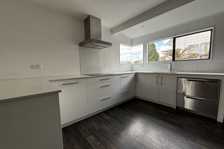 Photo of property in 41 Reynolds Road, Pukekohe, 2120