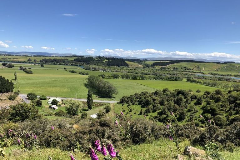 Photo of property in 90 Clutha Valley Road, Balclutha, 9274