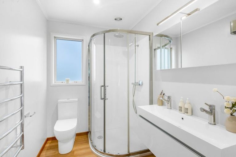 Photo of property in 216 Whincops Road, Halswell, Christchurch, 8025