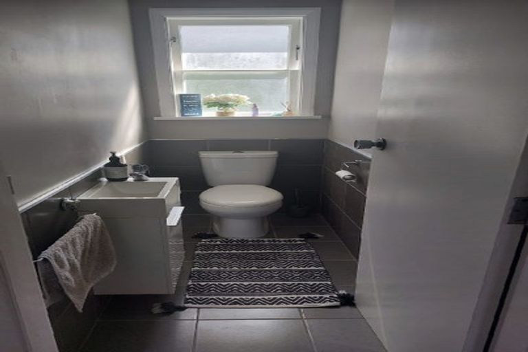 Photo of property in 16 York Street, Feilding, 4702