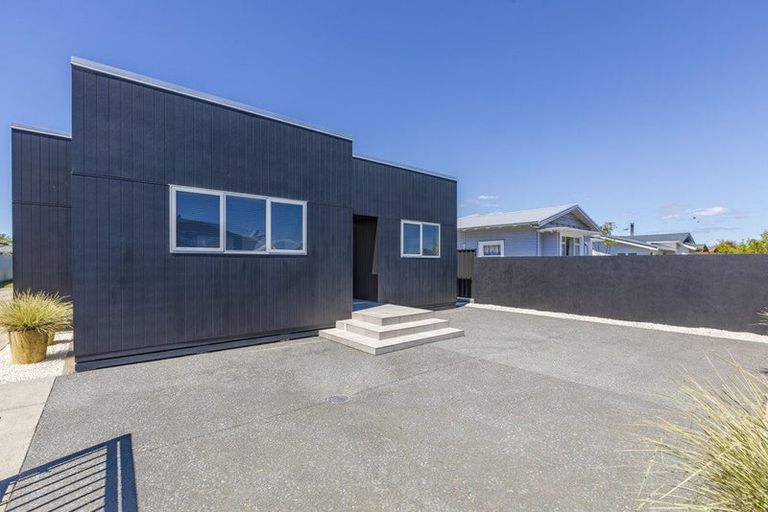 Photo of property in 11 Taradale Road, Marewa, Napier, 4110