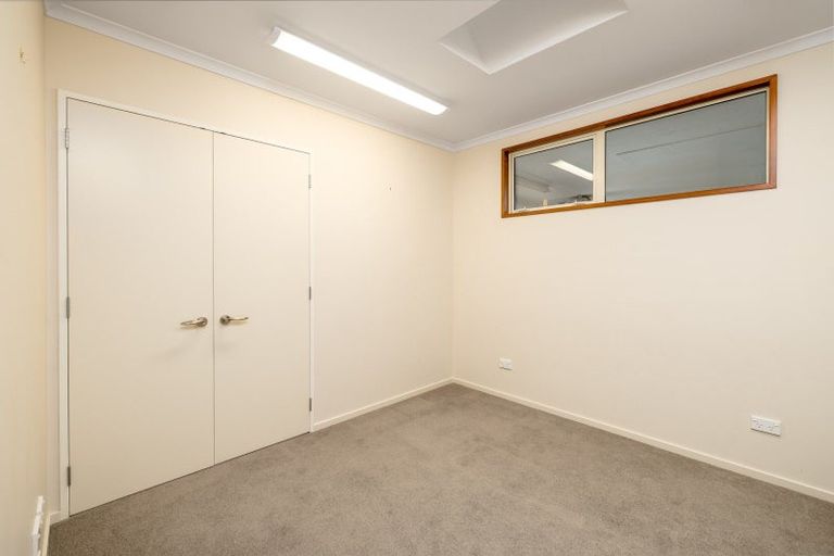 Photo of property in 17 Bond Street, Waimate, 7924