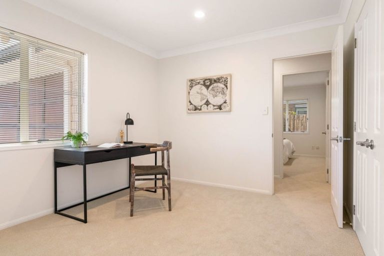 Photo of property in 48 Oreti Crescent, Papamoa Beach, Papamoa, 3118