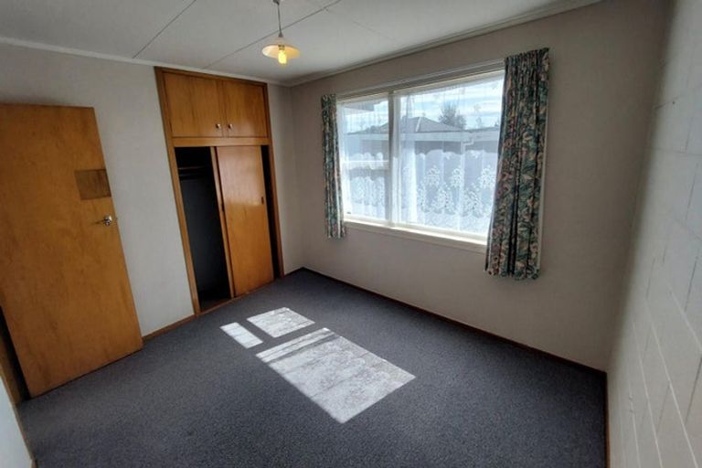 Photo of property in 6a Meldrum Place, Bishopdale, Christchurch, 8051