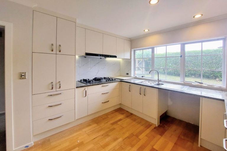 Photo of property in 1/13 Sydney Street, Hauraki, Auckland, 0622