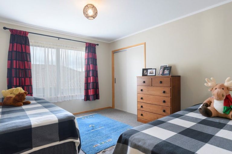 Photo of property in 48 Estuary View Road, Welcome Bay, Tauranga, 3112