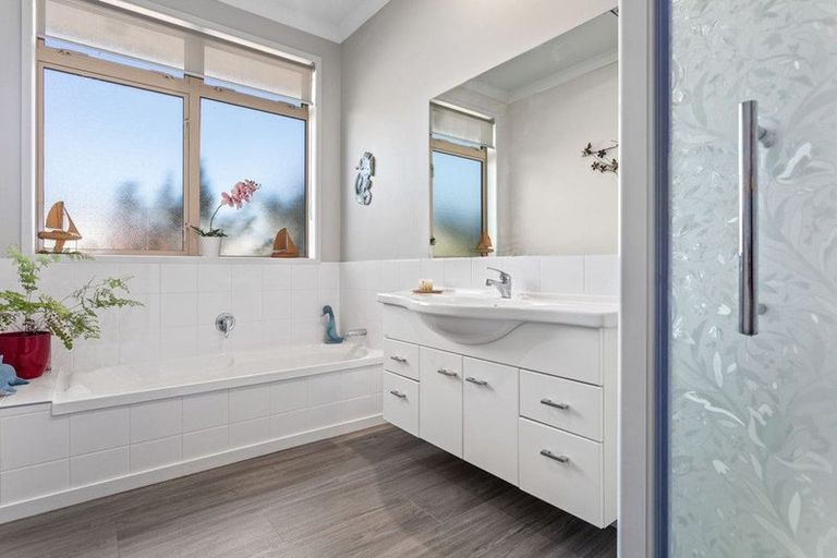 Photo of property in 12 Muriwai Boulevard, Waiotahe, Opotiki, 3198