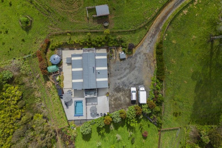 Photo of property in 69b Hodge Road, Coroglen, Whitianga, 3591