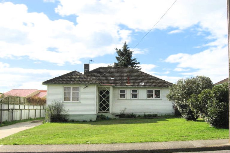 Photo of property in 16 Freyberg Terrace, Waipukurau, 4200