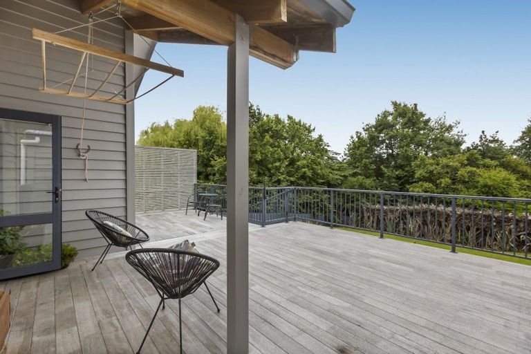 Photo of property in 17 Brough Street, Palmerston, 9430