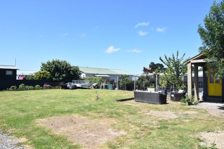 Photo of property in 319 High Street South, Carterton, 5713