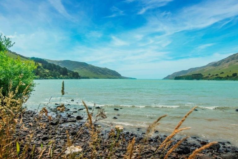 Photo of property in 5 Holmes Bay Road, Pigeon Bay, 7583