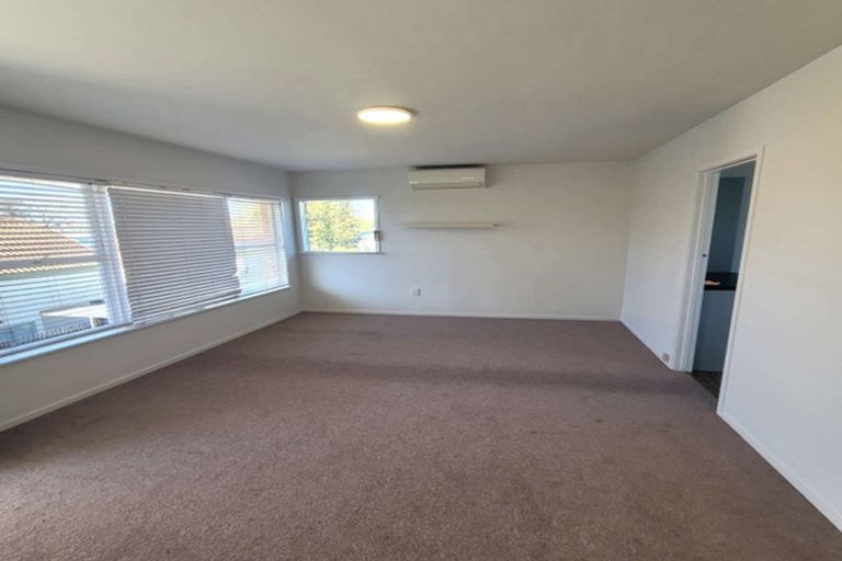 Photo of property in 3/70 Nile Road, Milford, Auckland, 0620